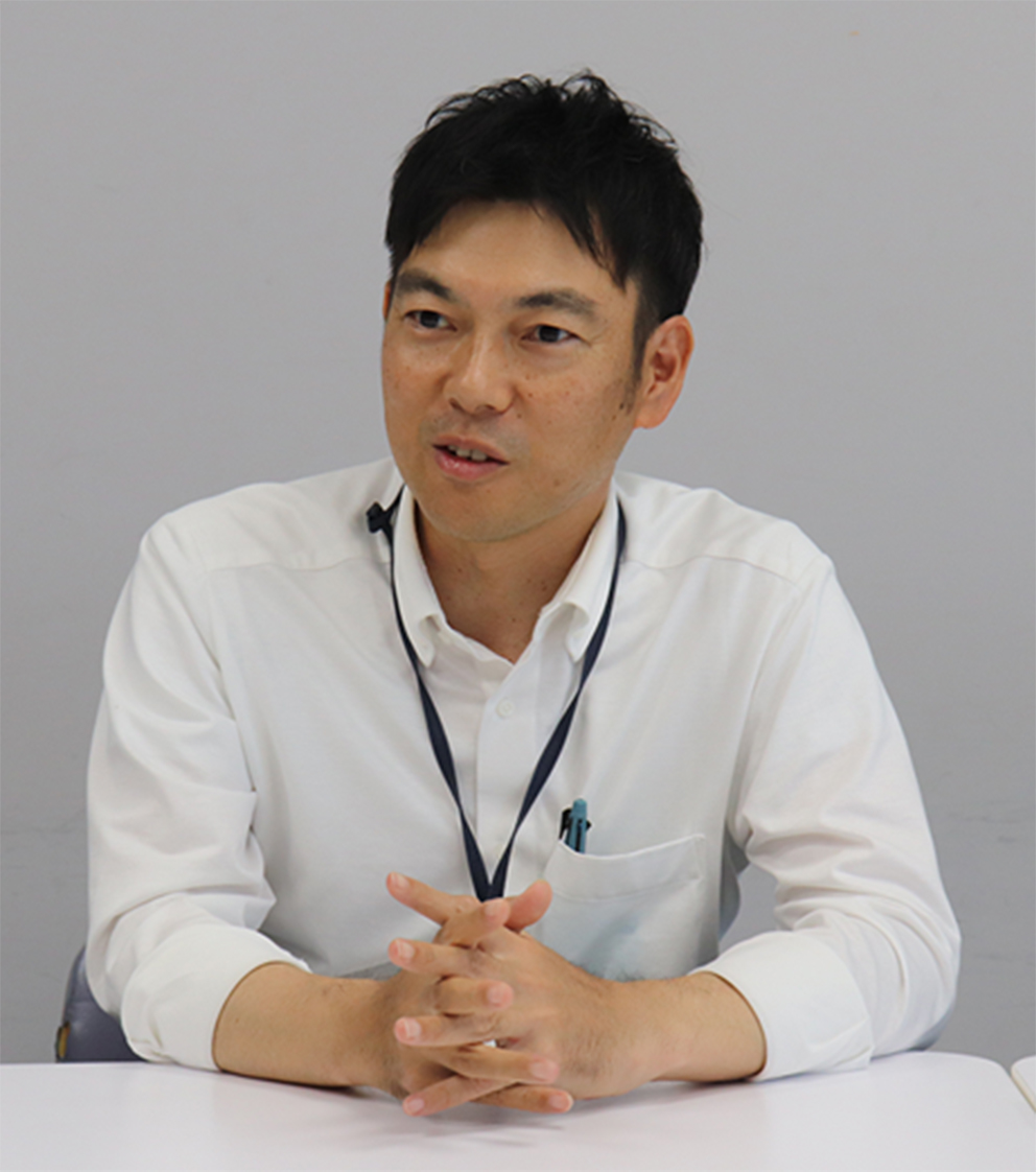 広島県廿日市市課税課の江藤純係長